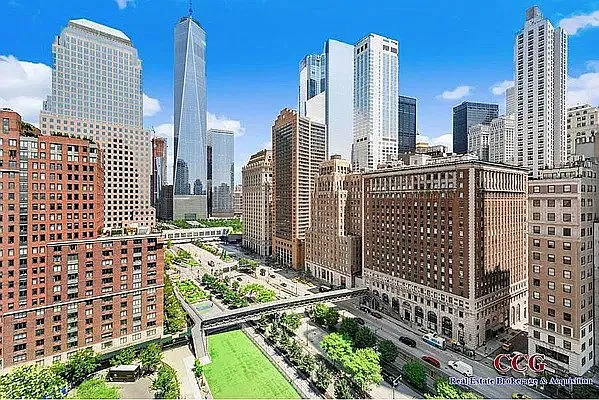 Rented by SERHANT. | media 21