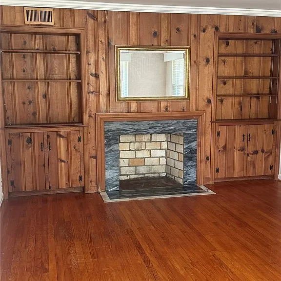 5201 Habersham St — Photo 3