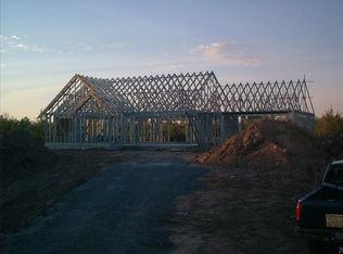 3055 Seeley Rd, Williamson, NY 14589