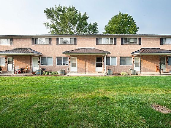 2nd image of 5780 N Meadows Blvd APT D