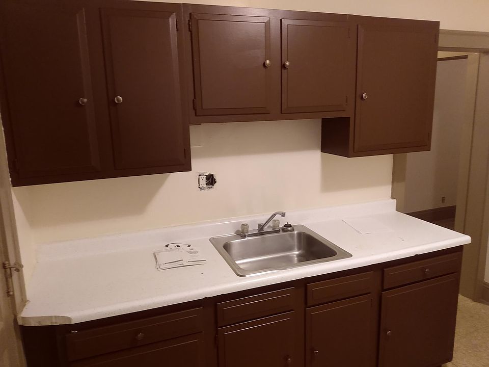 1st image of 1378 W 87th St #10