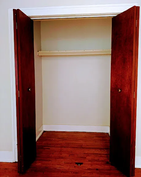 Hadley Hall — Photo 30