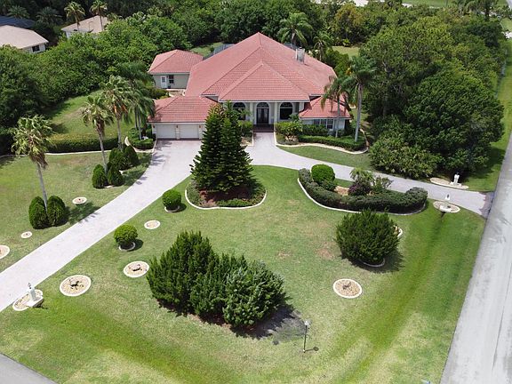 4th image of 7916 Saddlebrook Dr