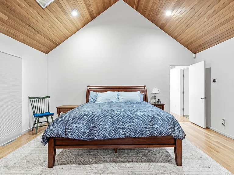 34 Park Cir — Photo 16