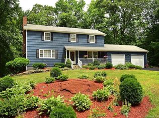 4 White Birch Dr, Tolland, CT 06084