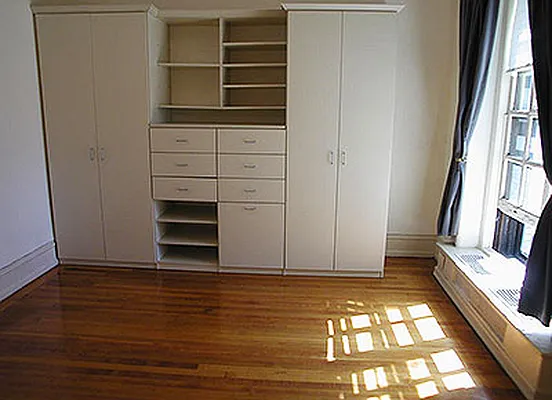 Rented by Verdi Square Realty | media 27