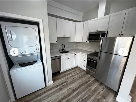 3rd image of 3666 Villa Ter #G