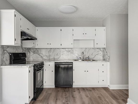 5th image of 2143 Hunter Ct