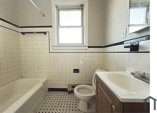 3535 Lyndale Ave #2 — Photo 6
