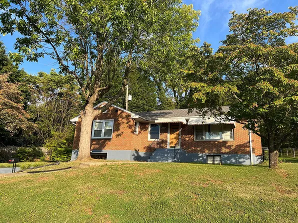 2535 Broad St NW, Roanoke, VA 24012