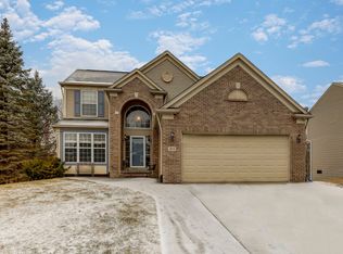 4019 Hidden Trl, Howell, MI 48843