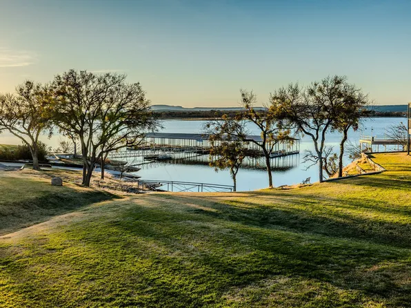 1655 Cedar Crest Cir #E7, Graford, TX 76449