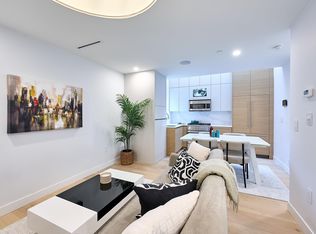 3674 W 1st Ave, Vancouver, BC V6R1G4