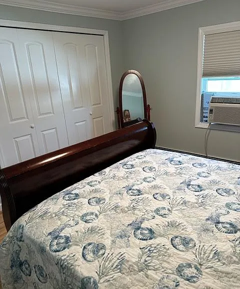 608 W Olive St — Photo 13