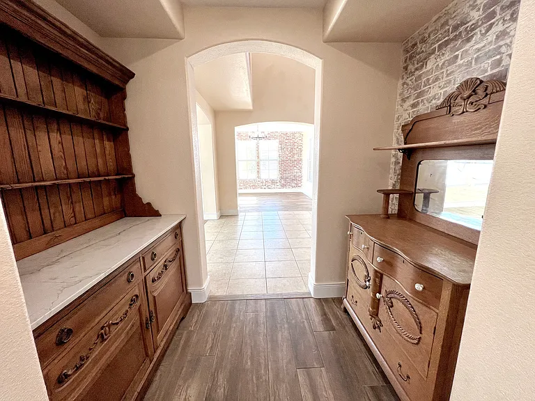 7140 Charter Crest St — Photo 35