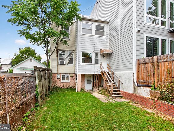 2nd image of 4315 8th St NW