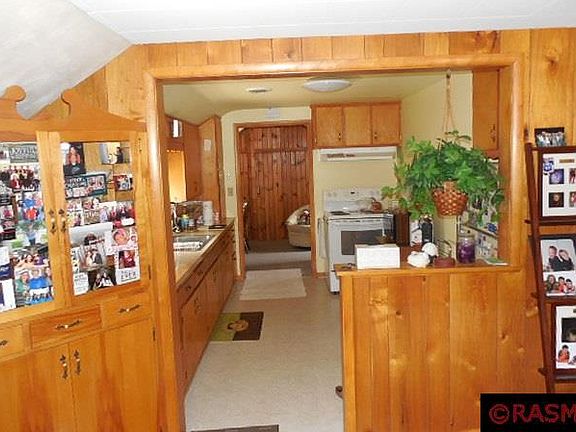 5th image of 209 Dill Ave SW