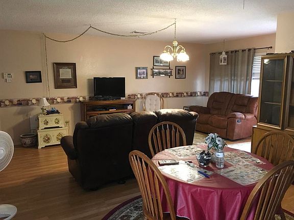 2nd image of 777 Seven Gables Cir SE
