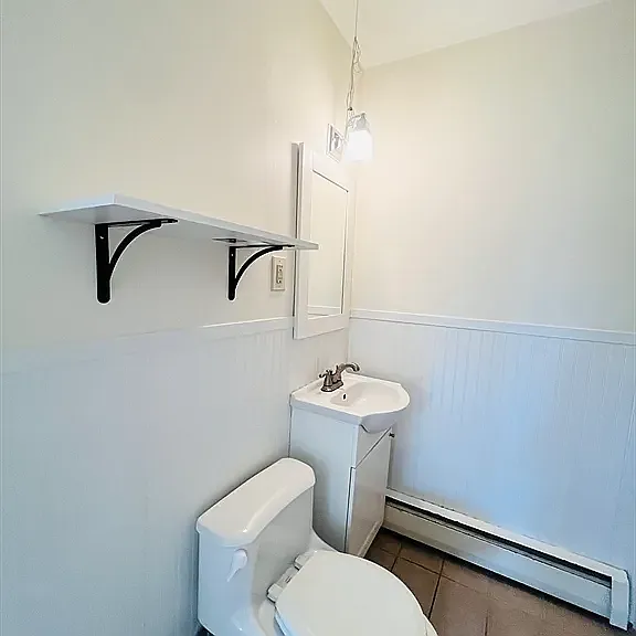 189 Concord Ave #3 — Photo 8