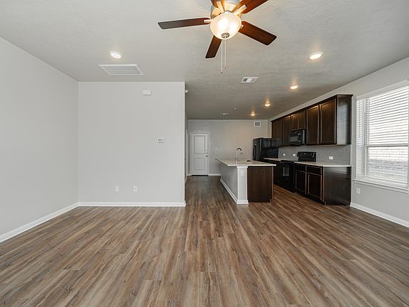 2nd image of 4089 Cross Park Dr #1311