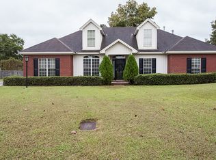 41 Oak Hollow Ct, Millbrook, AL 36054