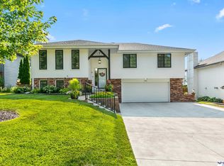 2105 S 163rd Cir, Omaha, NE 68130