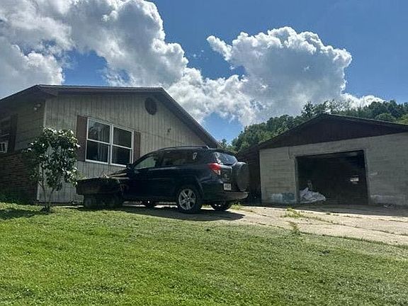 2nd image of 51 Bridalpath Ln
