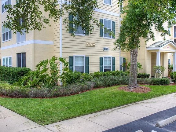 3rd image of 18305 Bridle Club Dr #18305