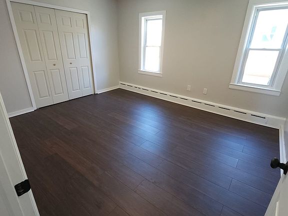 5th image of 21 Avenue D Floor 2
