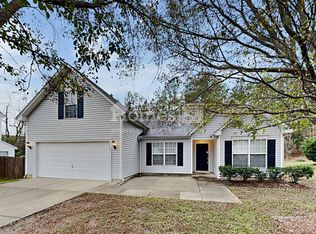 2610 Bridgeville Ln, Charlotte, NC 28262