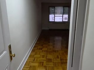 196-02 48th Ave #10G, Fresh Meadows, NY 11365