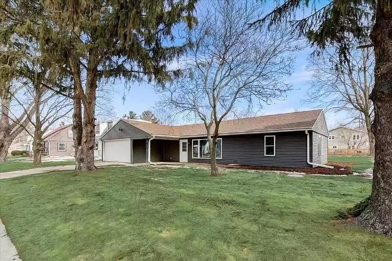 1st image of 805 N Oakwood Ave