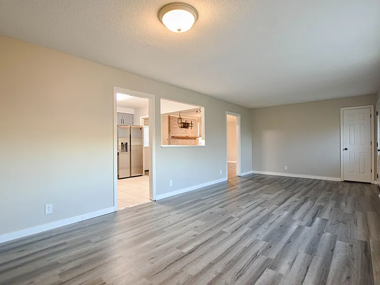 414 Sango Rd — Photo 3