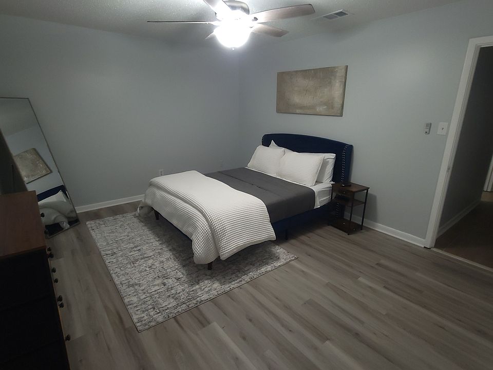 1st image of 829 Bellemeade Blvd