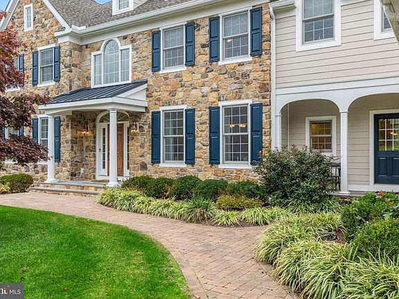 3rd image of 1017 Brick House Farm Ln
