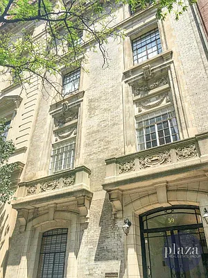 Rented by Plaza Real Estate Group | media 20