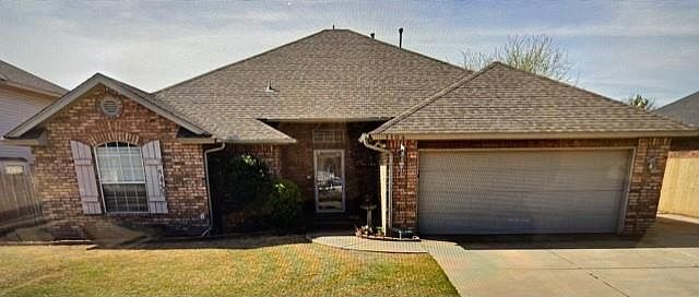 1st image of 1104 SW 130th St