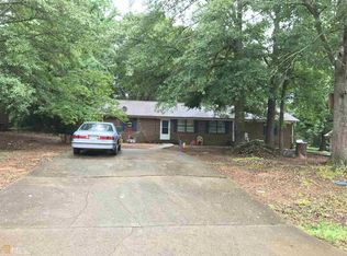 121 Hillpine Trl, Hampton, GA 30228