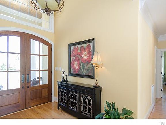 3rd image of 277 Marcellus Way
