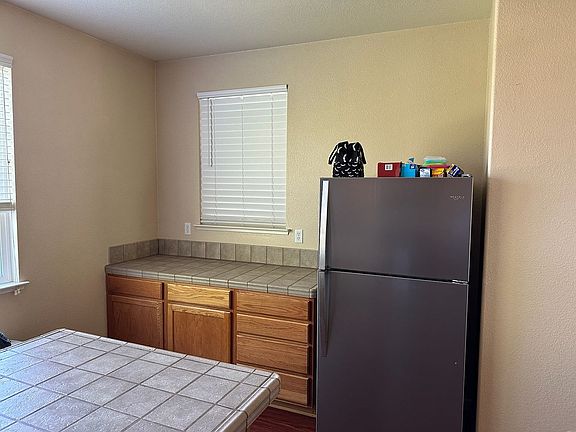 5th image of 1318 Winnies Ln