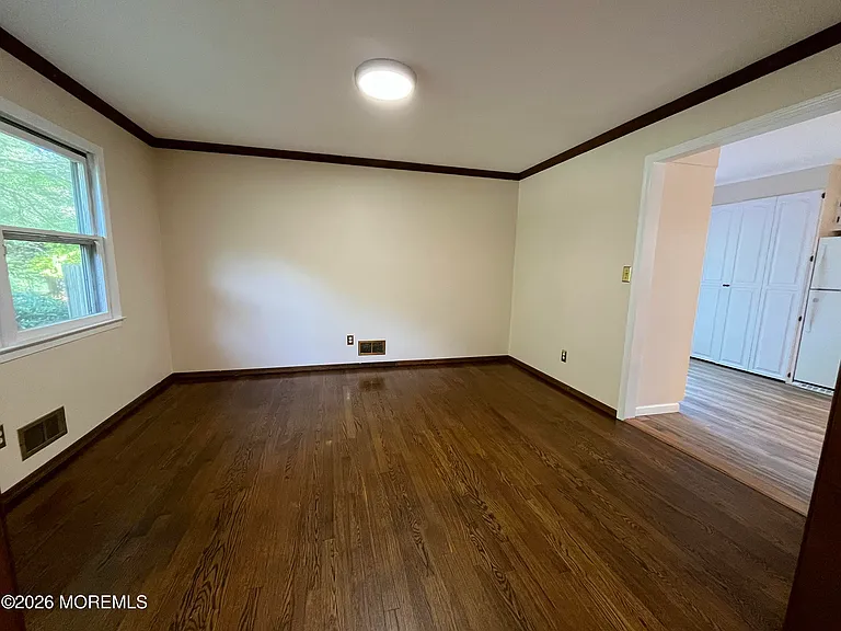 12 Galewood Dr — Photo 7