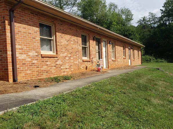 4224 Mountain View Cir #6, Lenoir, NC 28645