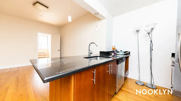 Rented by Nooklyn NYC LLC | media 25