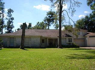 25803 Woodglen Dr, Spring, TX 77386