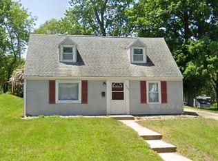 2509 Woodmont Dr, South Bend, IN 46614