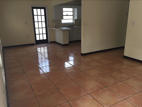 2nd image of 3387 SW 1st Ave #3387