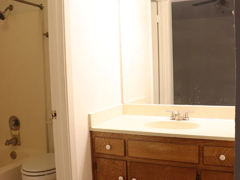 10020 Redondo Dr — Photo 20