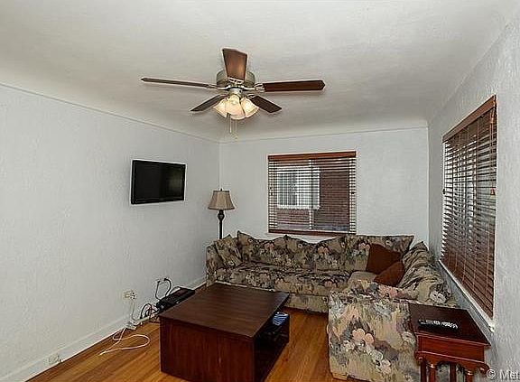 4th image of 1560 Spruce St