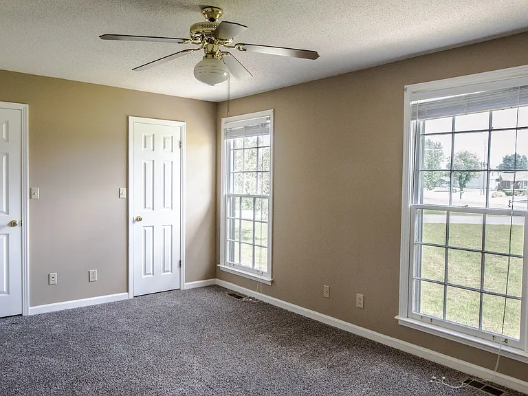 3359 Mallard Dr — Photo 8