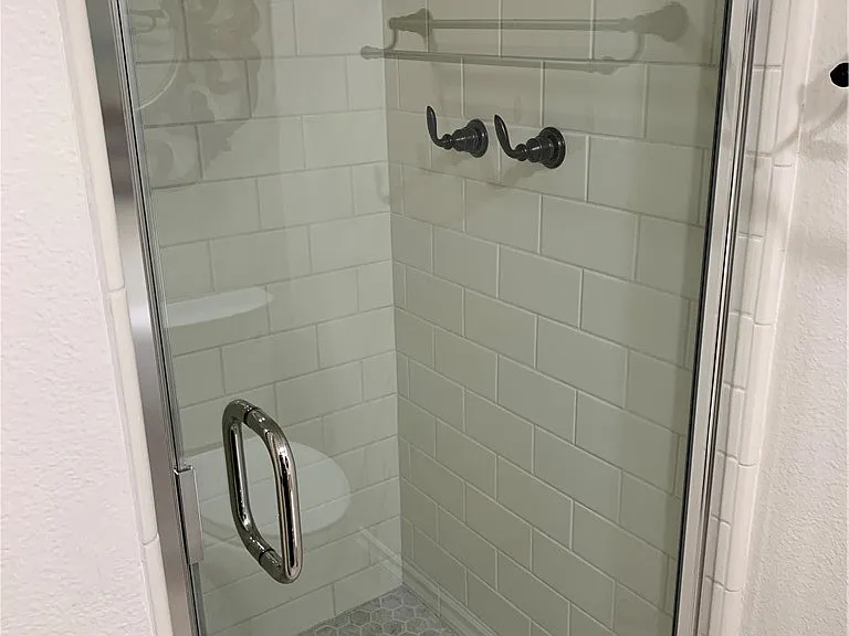 311 Stanford Ct — Photo 14